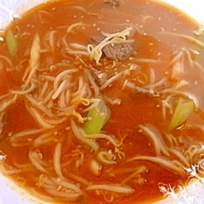 家にあるものでクイック簡単 ユッケジャンスープ レシピ 作り方 By ぴーちゃん3279 楽天レシピ 家にあるものでクイック簡単 ユッケジャンスープ レシピ 作り方 By ぴーちゃん3279 楽天レシピ